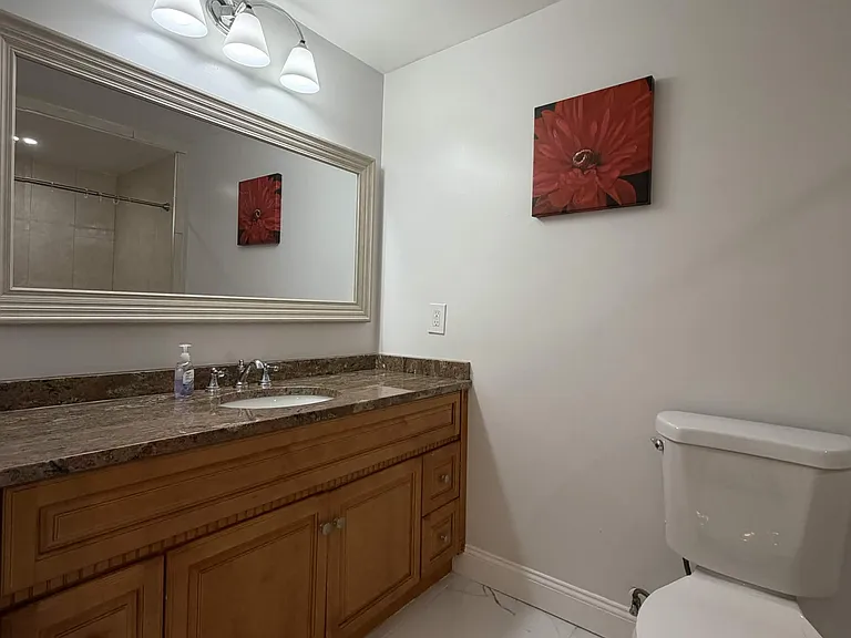 3463 Princeton Ave — Photo 11