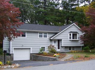34 Paulson Dr, Burlington, MA 01803