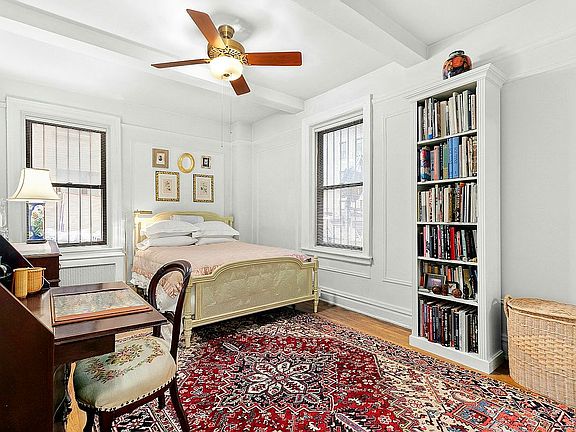 3rd image of 545 W End Ave APT 1D
