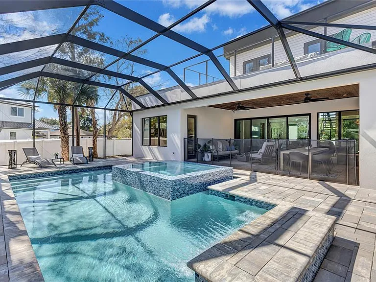 275 Lime Cir — Photo 33