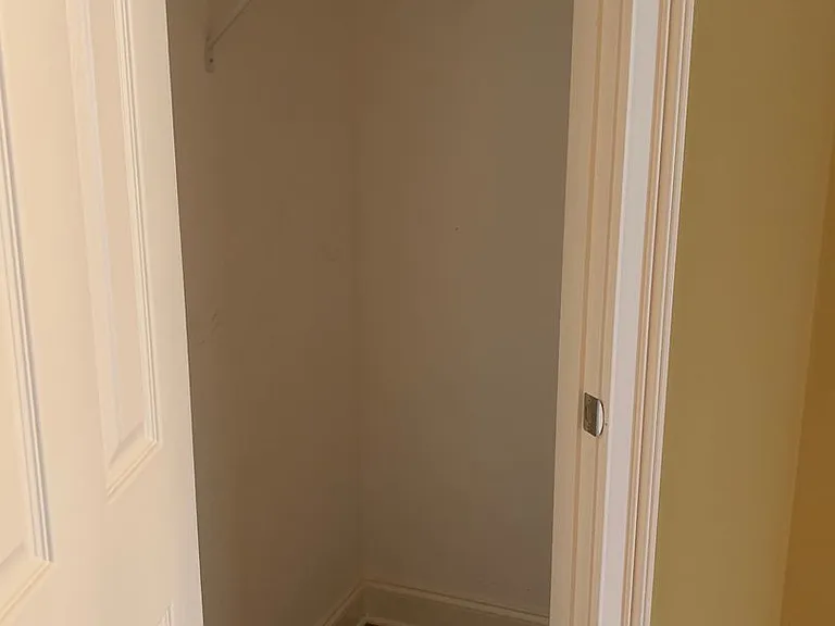 136 Nickolas Cir — Photo 8