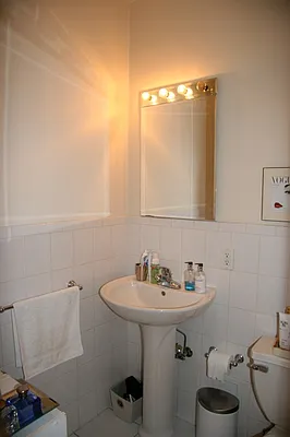 Rented by City Connections Realty | media 27