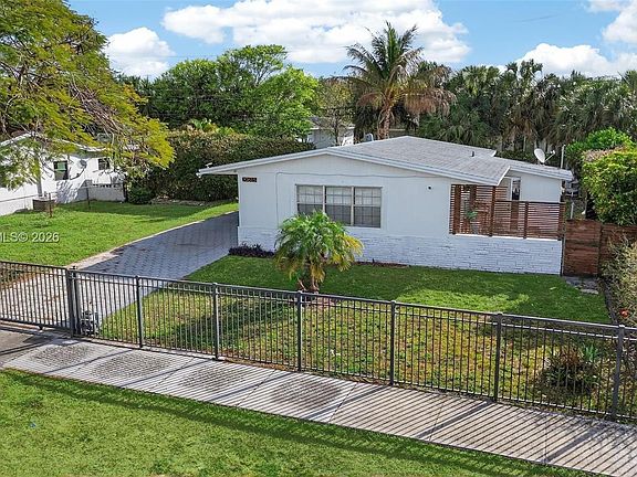 4th image of 20615 NW 28th Ave