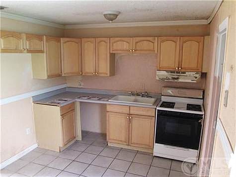 5th image of 14952 SW Indian Ave