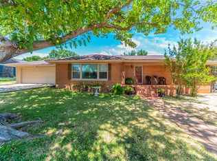 710 Norton St, Weatherford, TX 76086