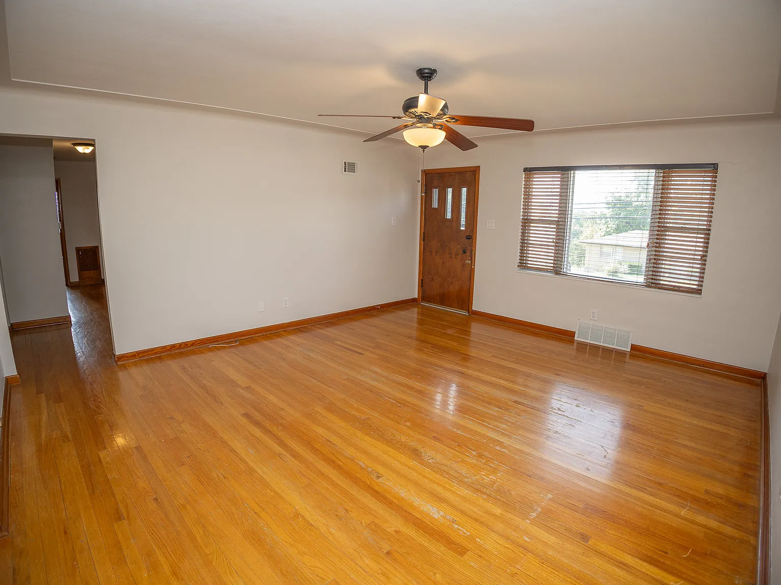 1706 Stadium Boulevard - 1 — Photo 4