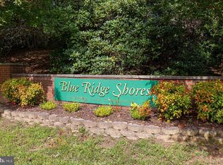 385 & 957 N Lakeshore Dr, Louisa, VA 23093