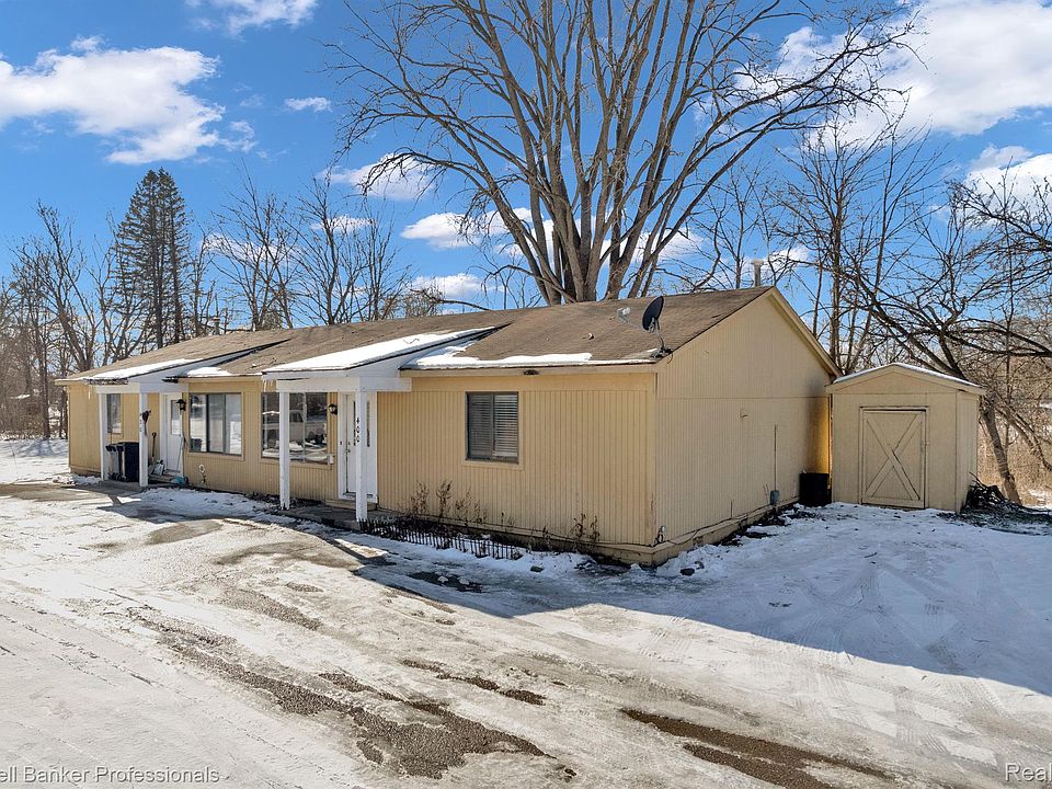 1st image of 400 Cedar Lake Ln
