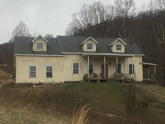3rd image of 232 Pollitt Ln