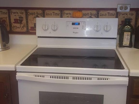 3rd image of 475 Plum Creek Dr APT 101-4