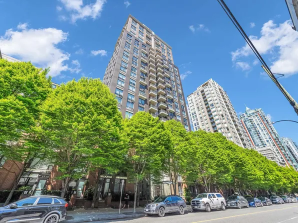 1055 Homer St #605, Vancouver, BC V6B 1G3