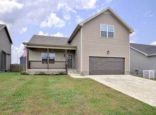 1124 Eagles View Dr, Clarksville, TN 37040
