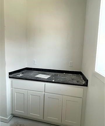 4th image of 13855 NW 74th St