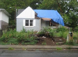 2890 Harris St, East Pt, GA 30344