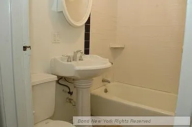 Rented by Bond New York