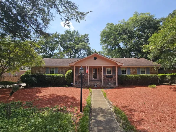 1865 Rugby Ln, Charleston, SC 29407