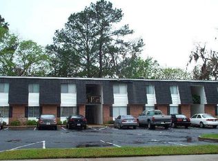1004 N Oak St APT 8, Valdosta, GA 31601