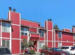 1470 SE Walnut St APT 210, Hillsboro, OR 97123