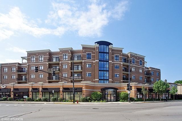 1st image of 5588 N Lincoln Ave APT 510