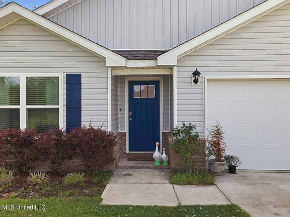 4th image of 10065 Willow Leaf Dr