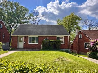 221 Dorothy Dr, Pittsburgh, PA 15235