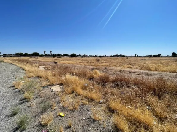 27th Ave Suite Vic, Palmdale, CA 93550