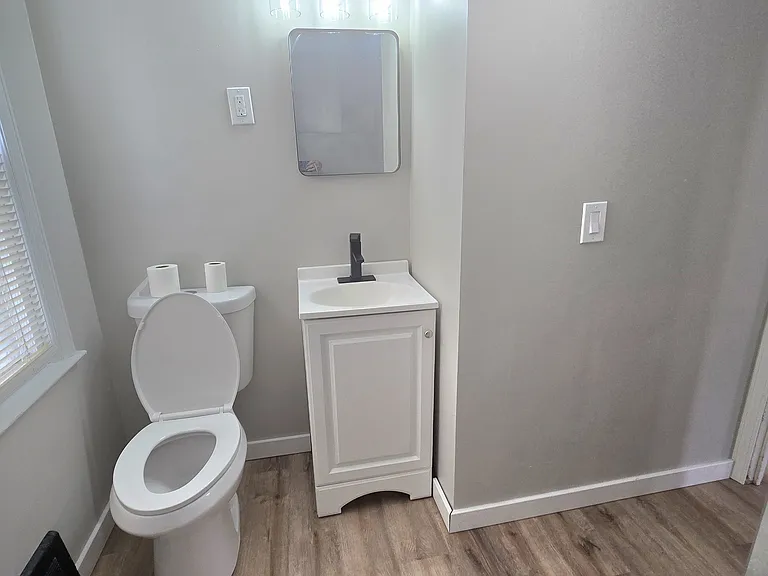 9406 Park Heights Ave — Photo 11