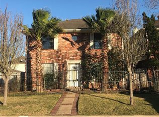 8627 Rustling Leaves Dr, Houston, TX 77083