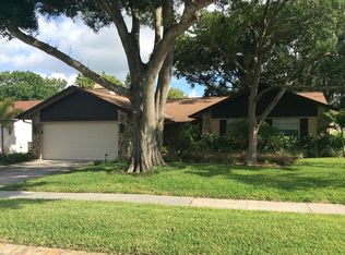 8265 100th Ave, Seminole, FL 33777
