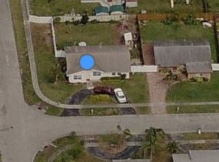 7817 SW 8th St, North Lauderdale, FL 33068