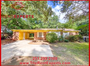 1406 Morlee Dr E, Mobile, AL 36618