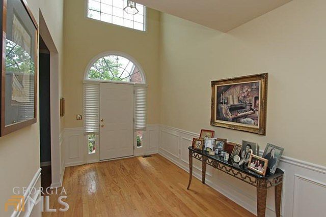 1st image of 298 Ivy Manor Dr NW