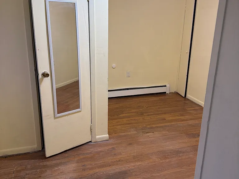 72 No Munn Ave #1 — Photo 3