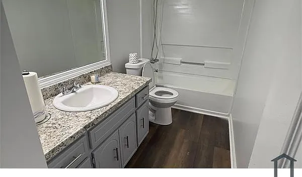 7580 Antebellum Ln — Photo 10