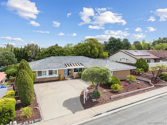 2nd image of 18183 Sencillo Dr