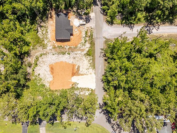 5th image of 700 Prince Pl Lot 18