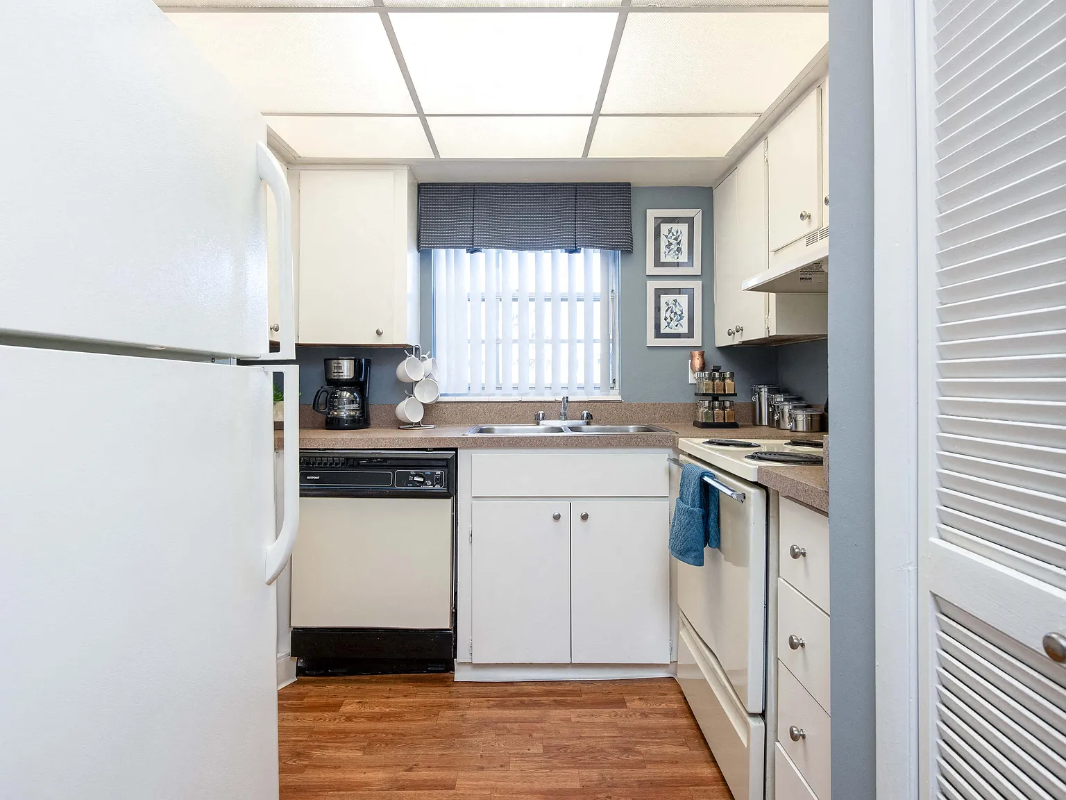 Ascott Place Apartments — Photo 4