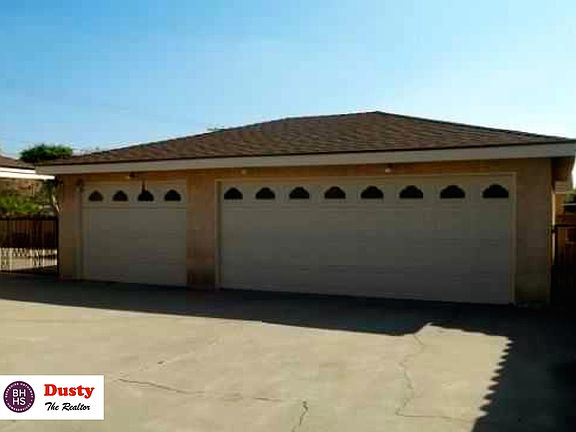 4th image of 18616 Grayland Ave