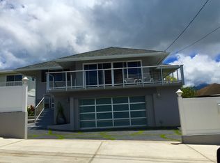 561 Kaneapu Pl, Kailua, HI 96734