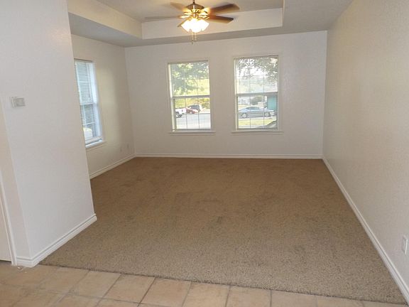 2nd image of 902 Andrews St #902A