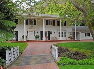 1121 Stone Canyon Rd, Los Angeles, CA 90077