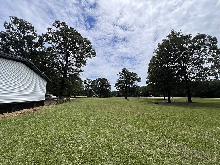 515 County Road 4108 — Photo 12
