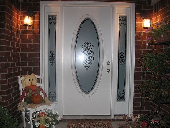 Front Porch and Door Detail