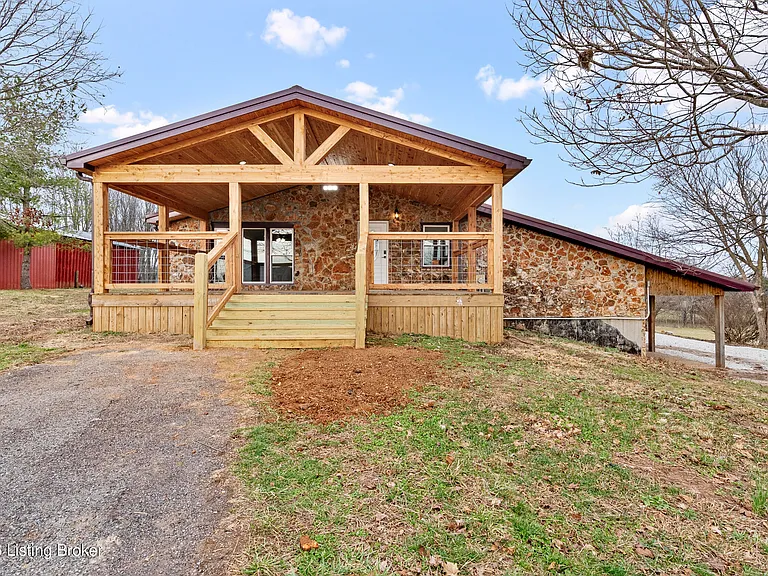 58 Riverside Ln — Photo 45