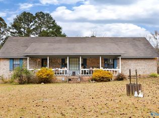 437 Old Six Mile Rd, Somerville, AL 35670