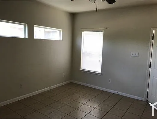 6116 Atwood St #B — Photo 8