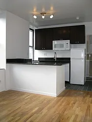 Rented by Tower Brokerage