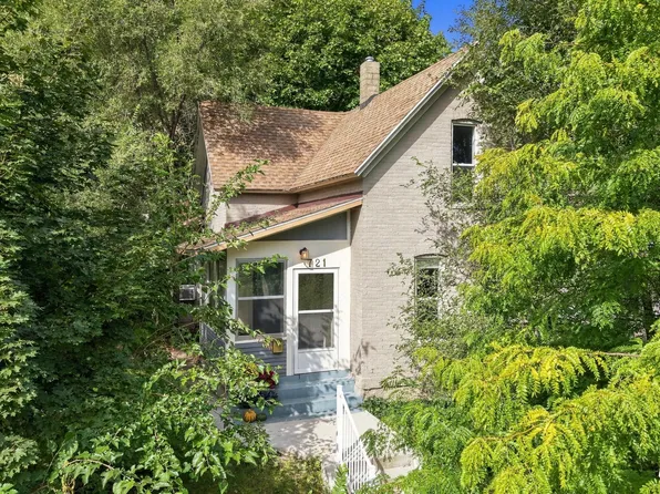 721 Lafayette Ave NE, Grand Rapids, MI 49503