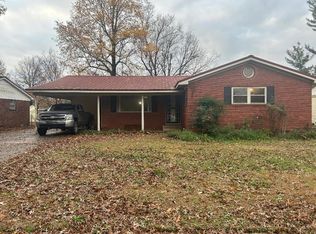 1105 Ward Ln, Blytheville, AR 72315