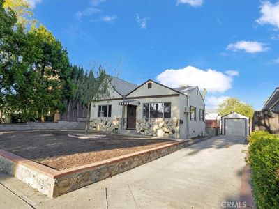 242 N Orchard Dr, Burbank, CA, 91506
